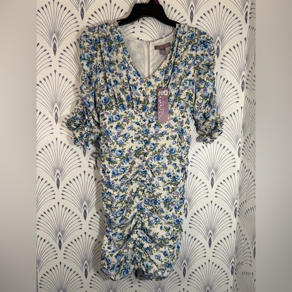 Chic Blue and Green Mini Dress - Picture 1 of 7